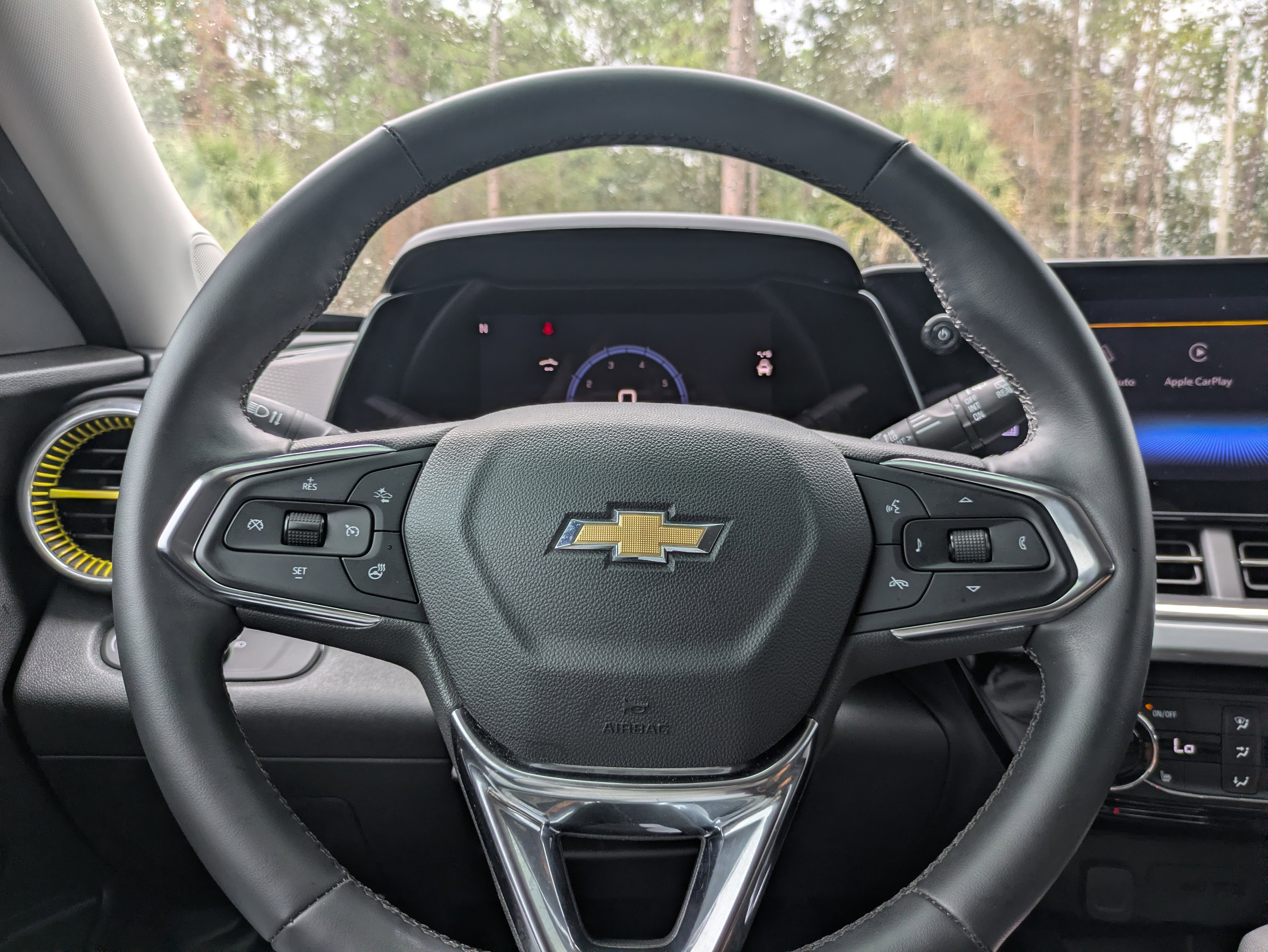 Used 2024 Chevrolet Trax LT w/ Driver Confidence Package image 19