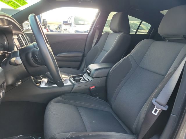 Used 2019 Dodge Charger SXT w/ Blacktop Package image 15
