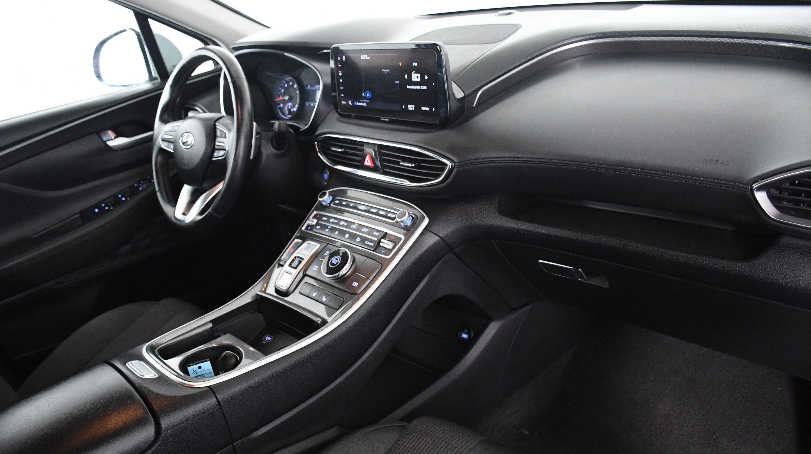 Used 2023 Hyundai Santa Fe SEL image 28