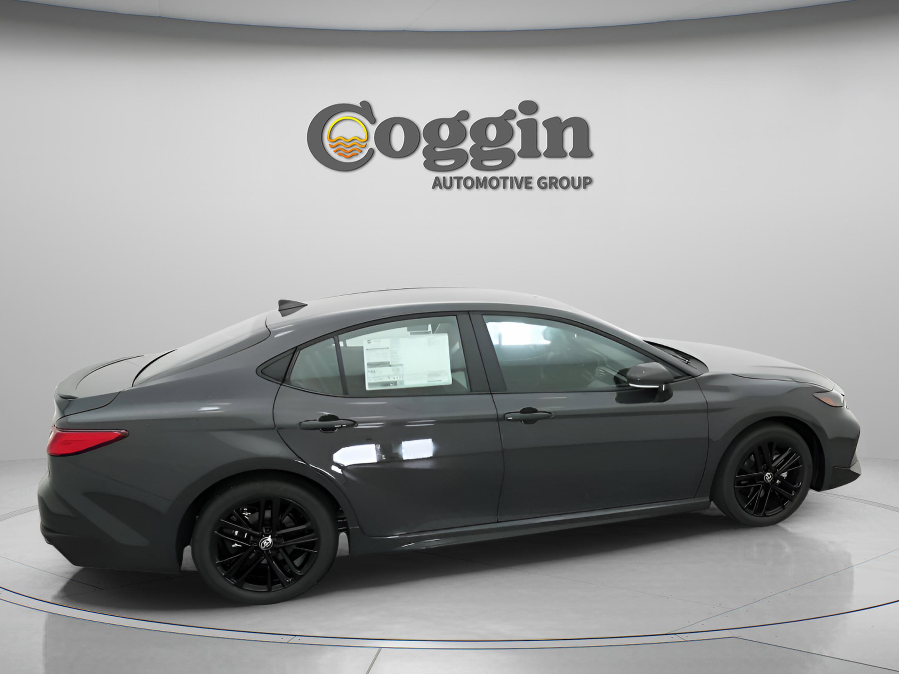 New 2026 Toyota Camry SE FWD image 19