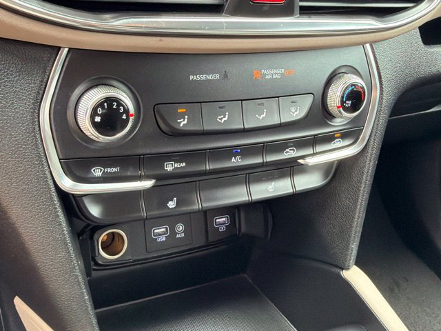 Used 2020 Hyundai Santa Fe SEL FWD image 25