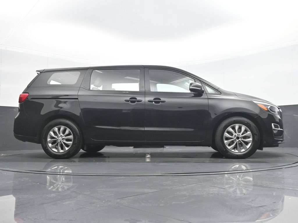 Used 2020 Kia Sedona L FWD image 32