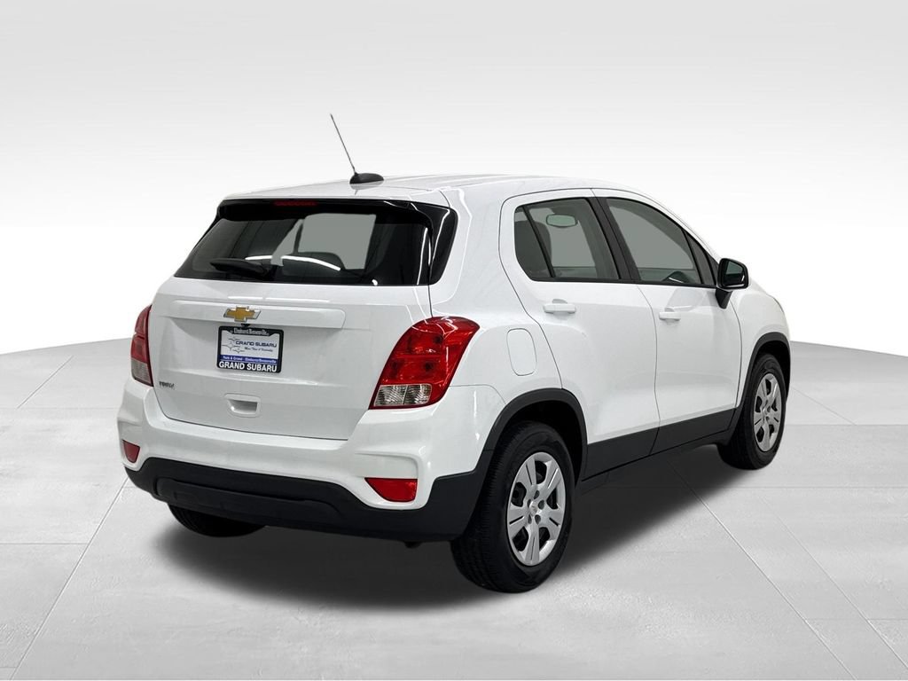 Used 2018 Chevrolet Trax LS FWD image 7