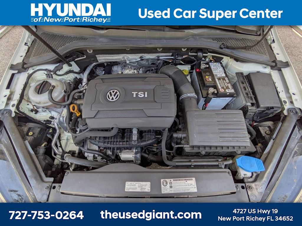 Used 2017 Volkswagen Golf Alltrack SE AWD/4WD image 15