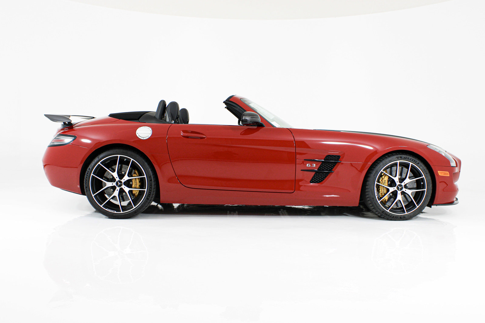 Used 2015 Mercedes-Benz SLS AMG GT Final Edition image 7