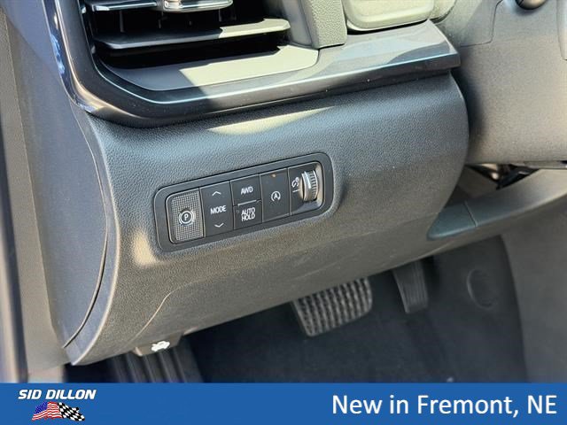 New 2027 GMC Terrain AT4 w/ LPO, Floor Liner Package AWD/4WD image 13
