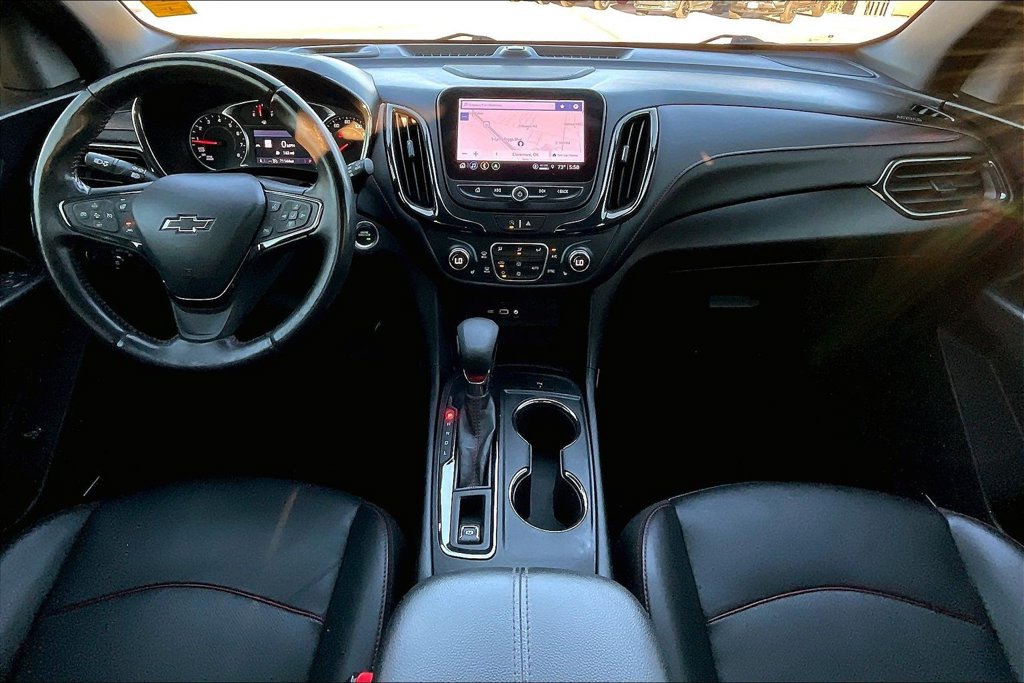 Used 2022 Chevrolet Equinox RS w/ RS Leather Package AWD/4WD image 5
