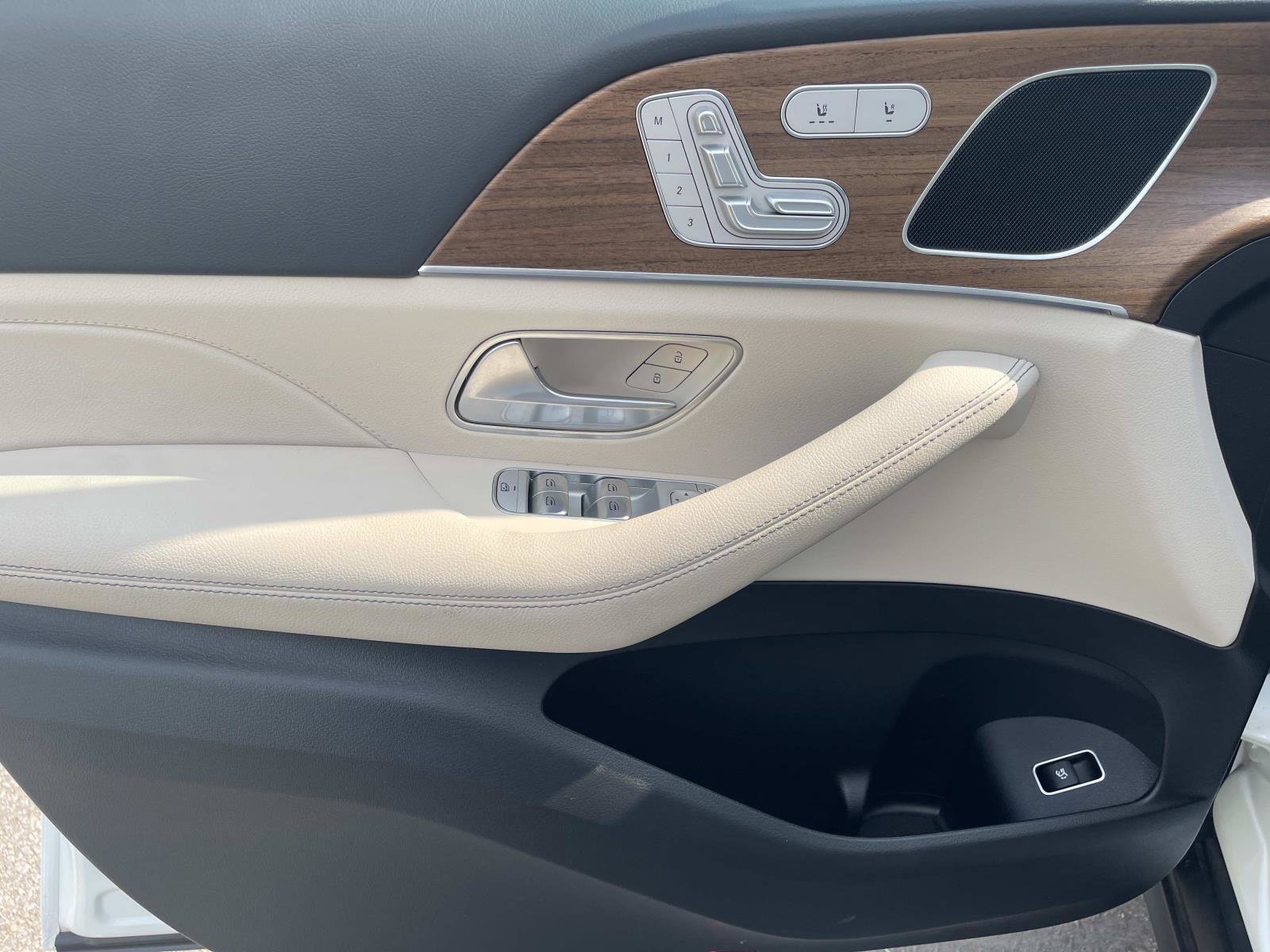 Certified 2025 Mercedes-Benz GLE 450 4MATIC image 29