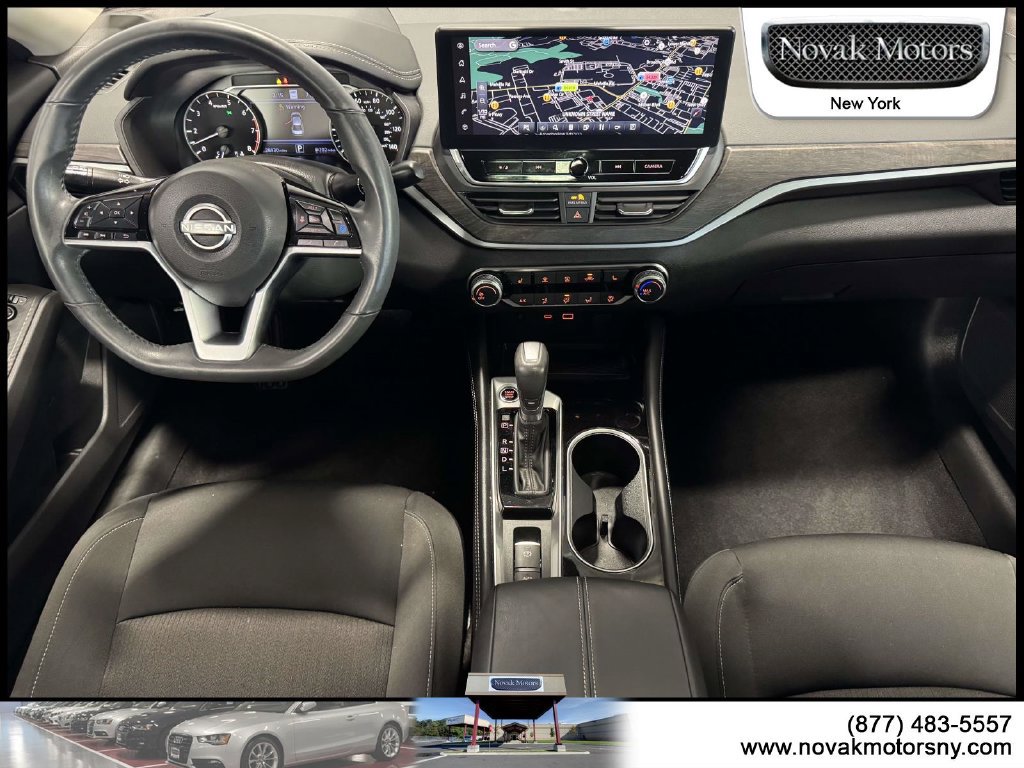 Used 2024 Nissan Altima 2.5 SV w/ SV Premium Package AWD/4WD image 14