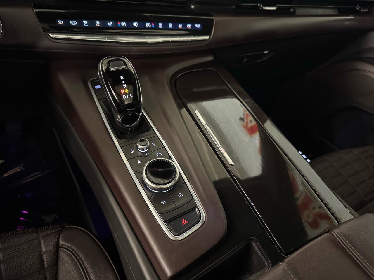 Used 2023 Cadillac Escalade Sport Platinum AWD/4WD image 32