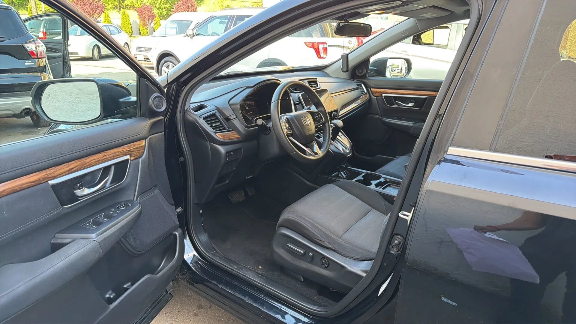 Used 2019 Honda CR-V EX image 23
