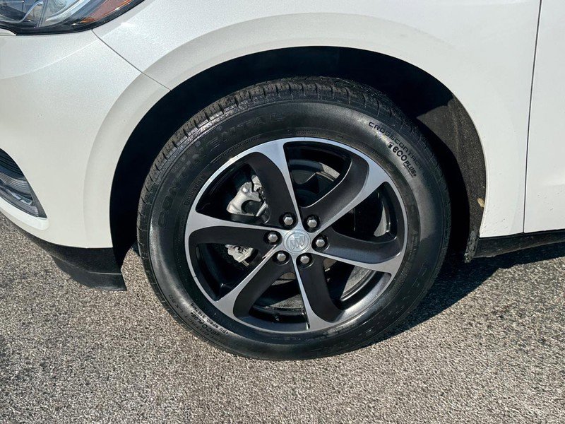 Used 2021 Buick Enclave Essence w/ Sport Touring Edition image 9