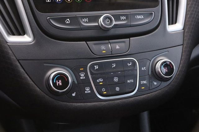 Used 2024 Chevrolet Malibu LT FWD image 18