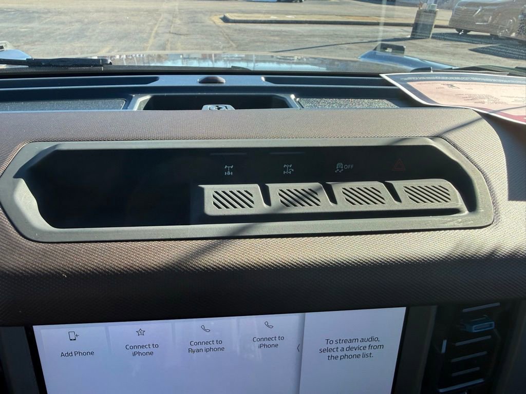 Used 2023 Ford Bronco Outer Banks image 23