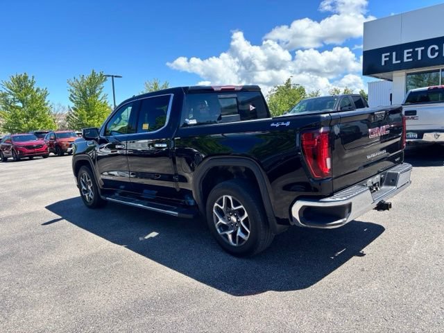 Used 2023 GMC Sierra 1500 SLT w/ SLT Premium Package AWD/4WD image 8