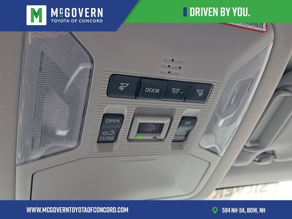 Used 2021 Toyota RAV4 XLE w/ Convenience Package AWD/4WD image 26