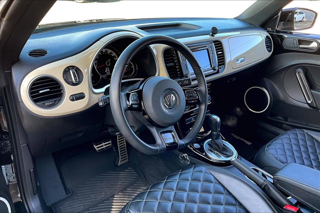 Used 2019 Volkswagen Beetle 2.0T Final Edition SEL image 14