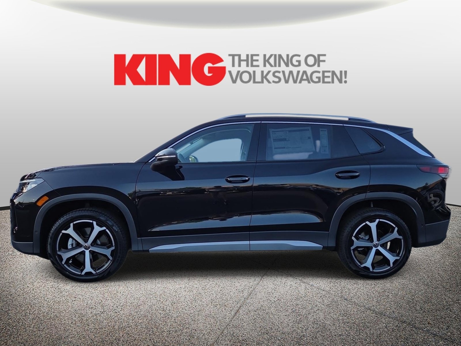 New 2026 Volkswagen Tiguan SE AWD/4WD image 7