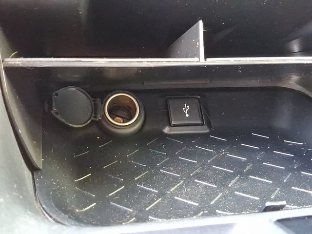 Used 2020 Toyota RAV4 LE w/ Carpet Mat Package FWD image 26