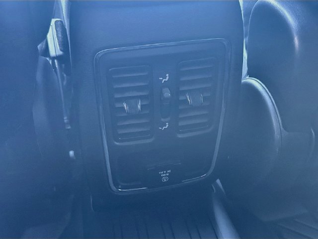 Used 2020 Jeep Grand Cherokee Laredo AWD/4WD image 25