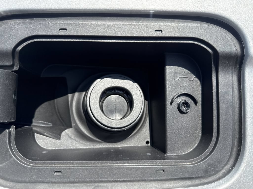 New 2026 Jeep Grand Cherokee Altitude RWD image 32