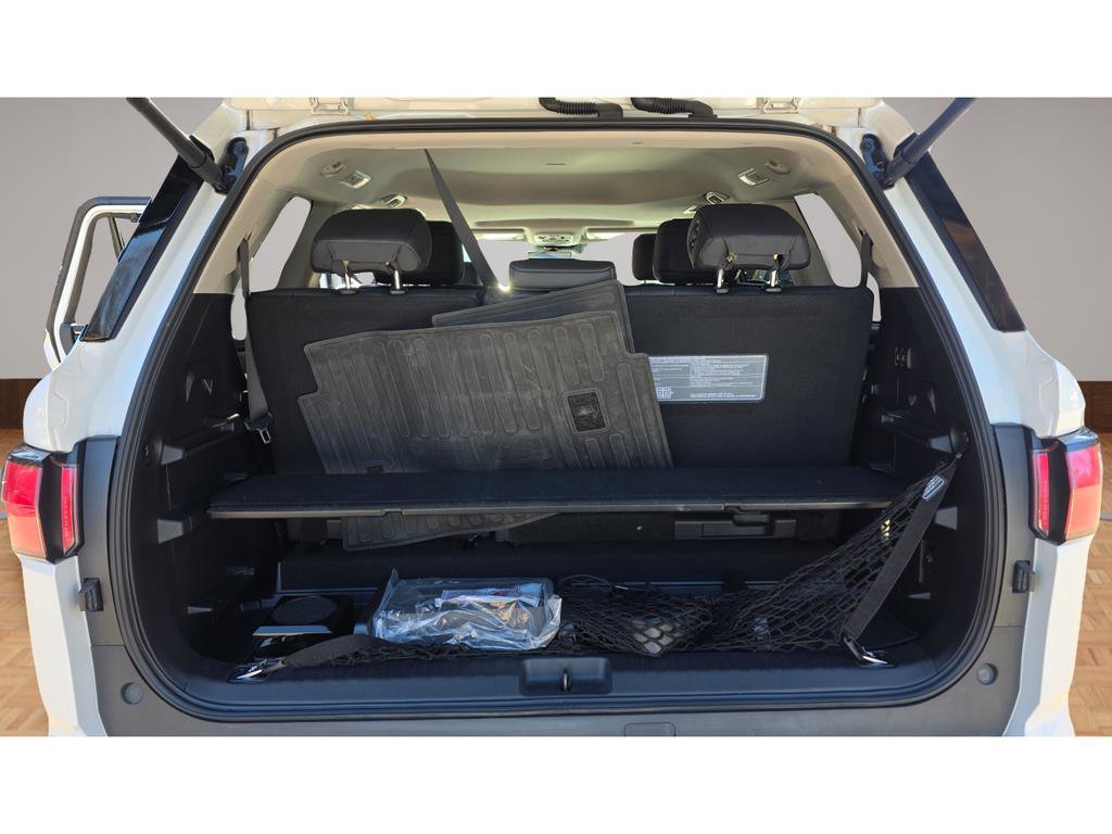 Used 2023 Toyota Sequoia Limited image 20