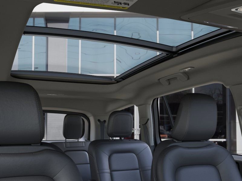 New 2026 Lincoln Aviator 2WD w/ Jet Appearance Package image 22