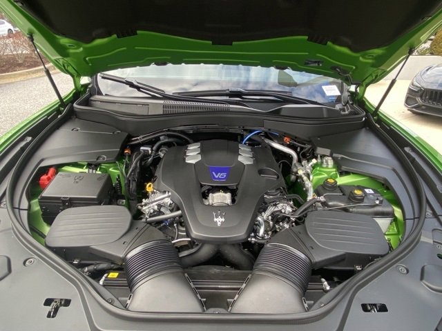 New 2023 Maserati Levante Modena image 10