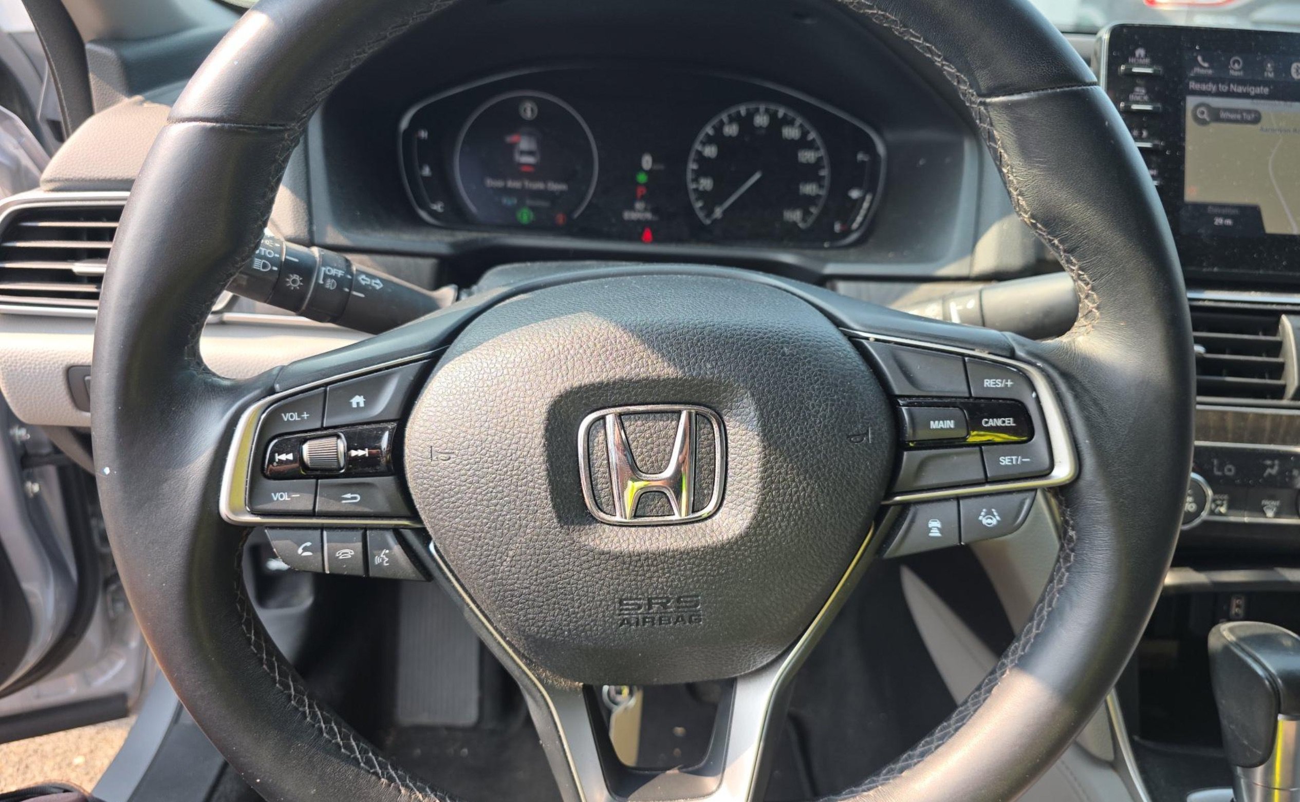 Used 2018 Honda Accord EX-L image 6