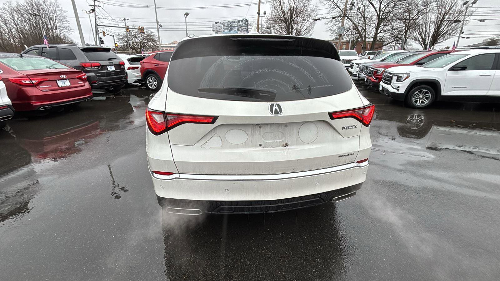 Used 2023 Acura MDX SH-AWD w/ Advance Package image 6