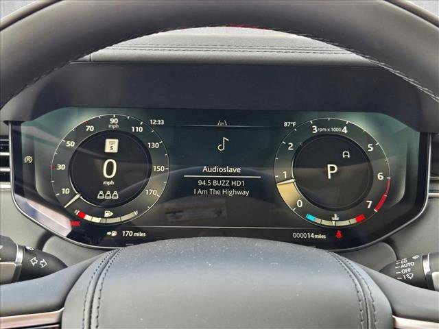 New 2026 Land Rover Range Rover SE image 11