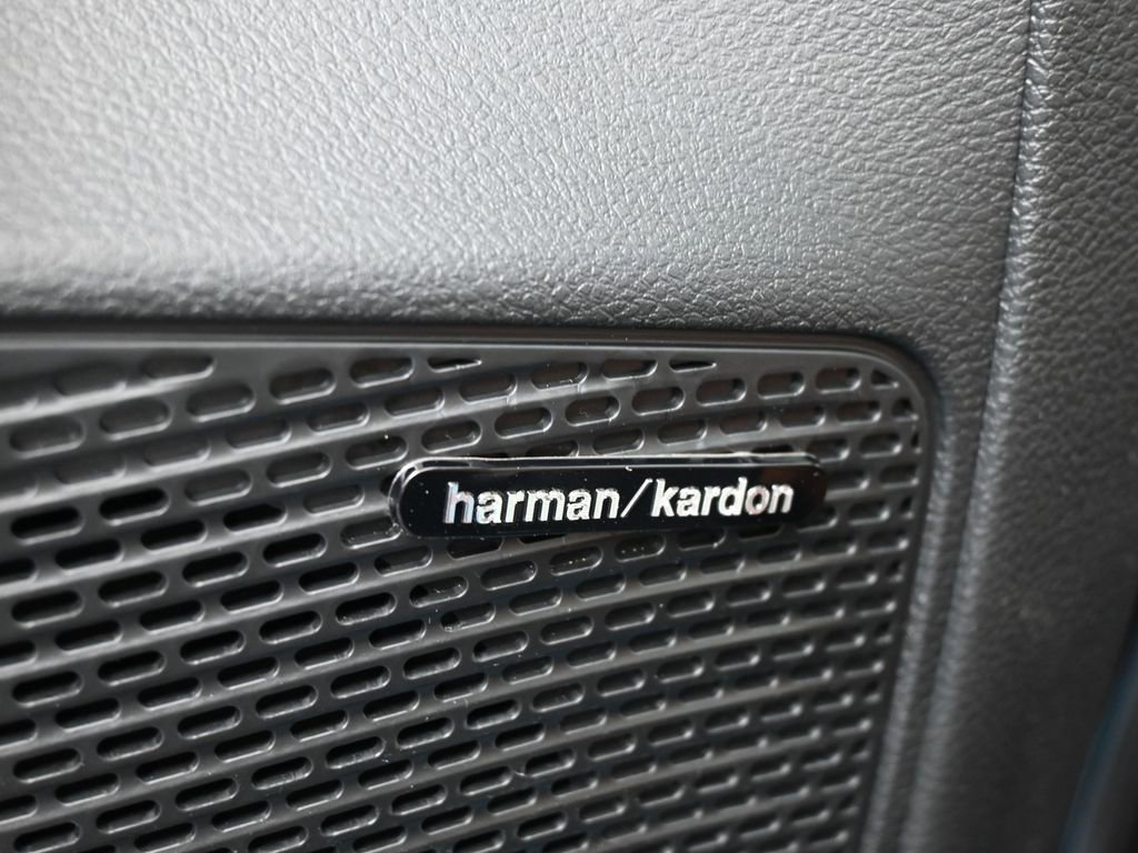 New 2026 Chrysler Pacifica Pinnacle image 30