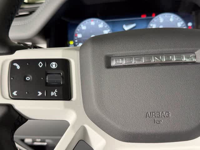 New 2026 Land Rover Defender 110 X-Dynamic SE AWD/4WD image 30