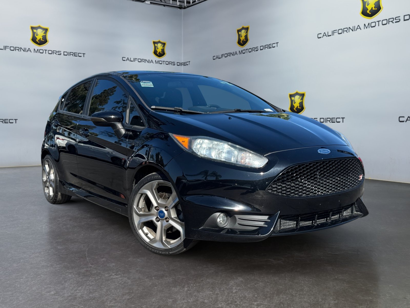 Used 2019 Ford Fiesta ST FWD image 7