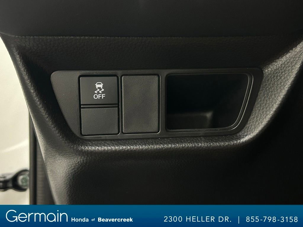 Certified 2025 Honda HR-V LX image 30