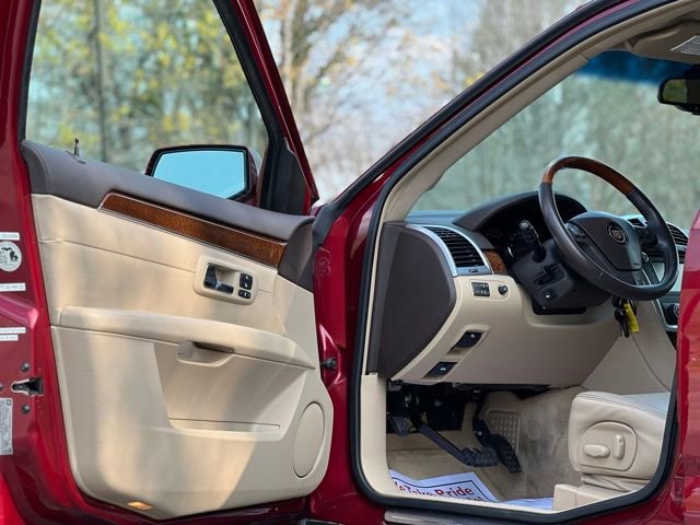 Used 2007 Cadillac SRX image 9