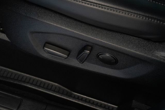 Used 2024 Ford Edge SEL image 16