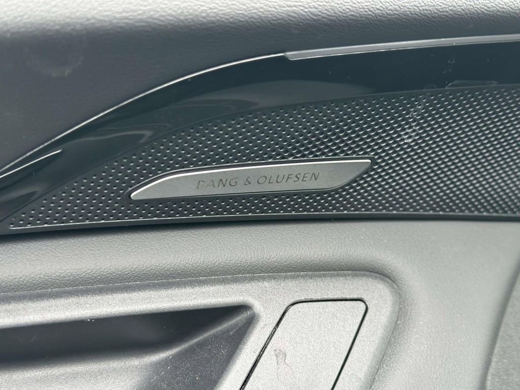 Used 2025 Audi Q5 Prestige image 18