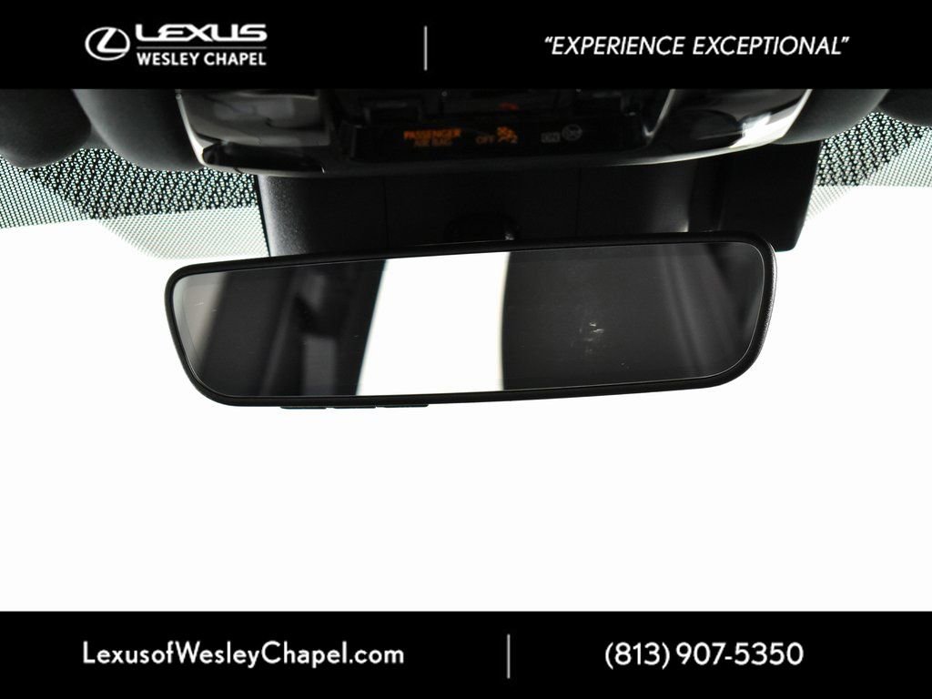 Used 2025 Lexus RX 350 Premium image 34