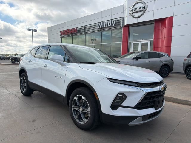 Used 2025 Chevrolet Blazer LT