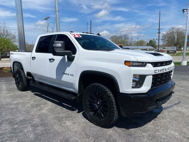 Used 2023 Chevrolet Silverado 2500 Custom w/ Custom Value Package image 7
