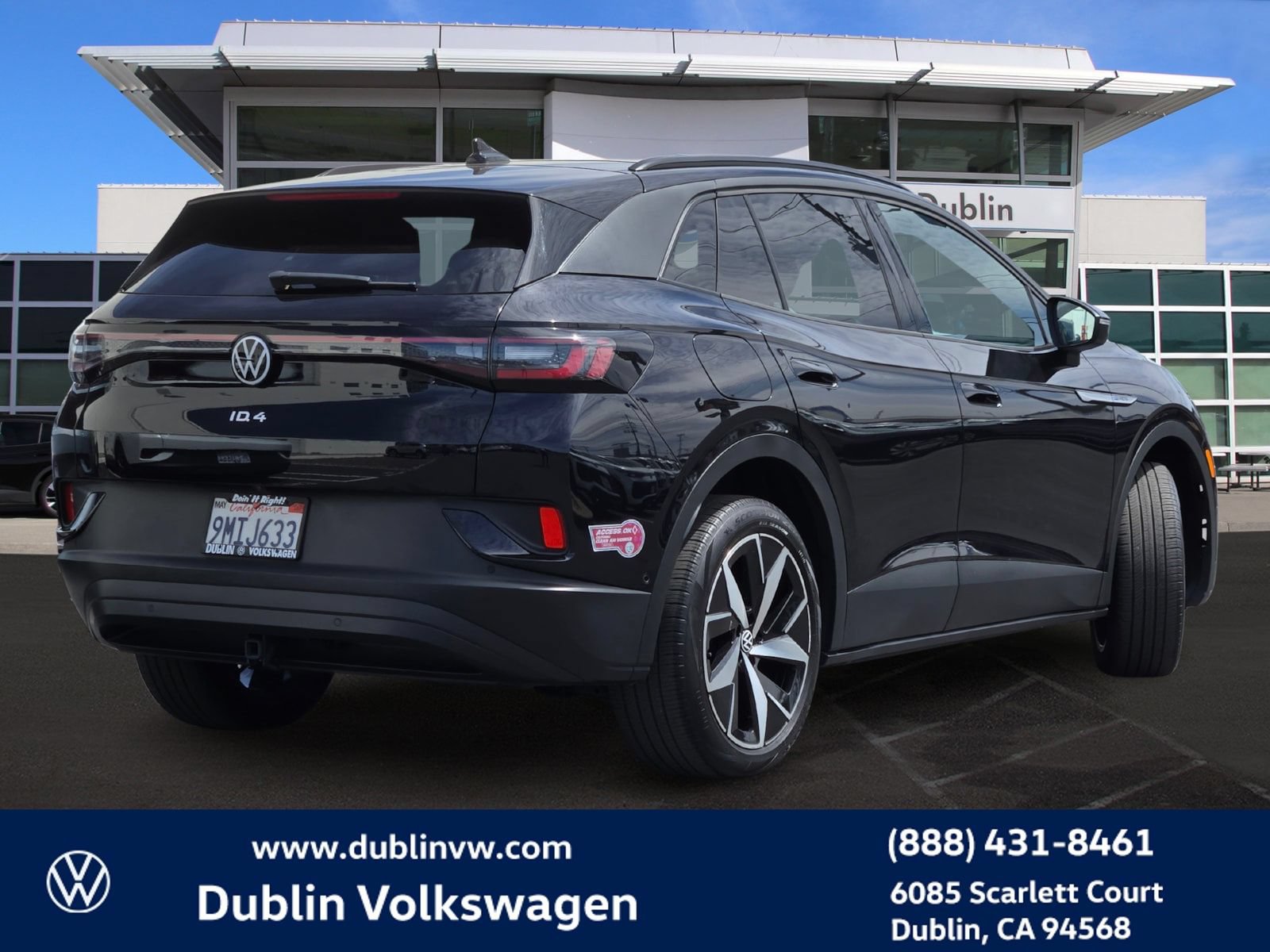 Used 2023 Volkswagen ID.4 Pro S AWD/4WD image 4