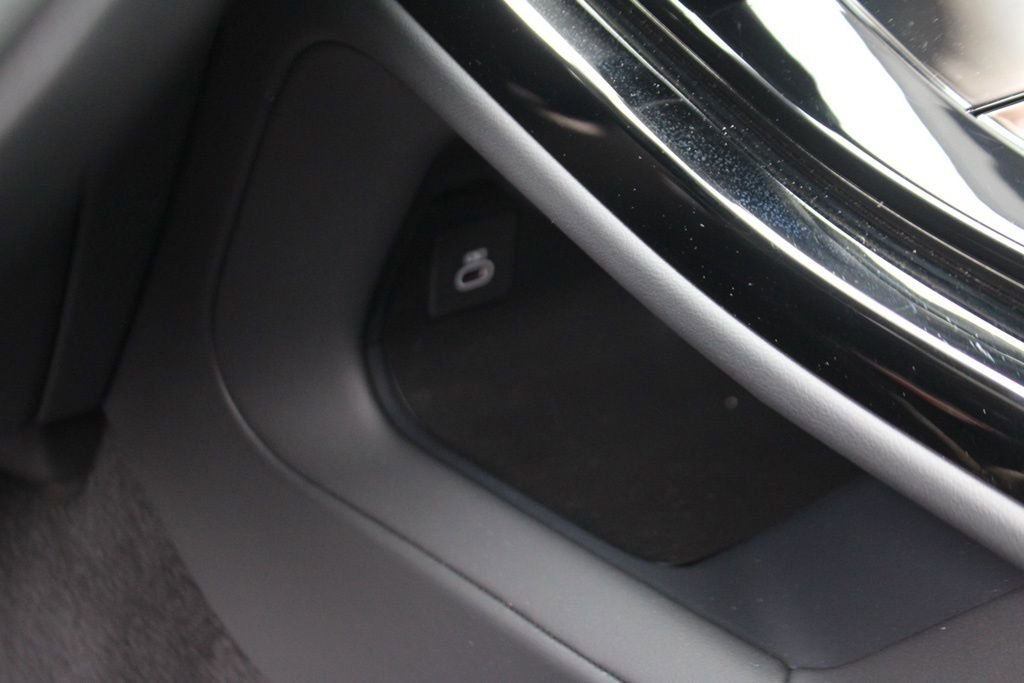 Used 2024 Land Rover Range Rover Sport Dynamic SE image 22