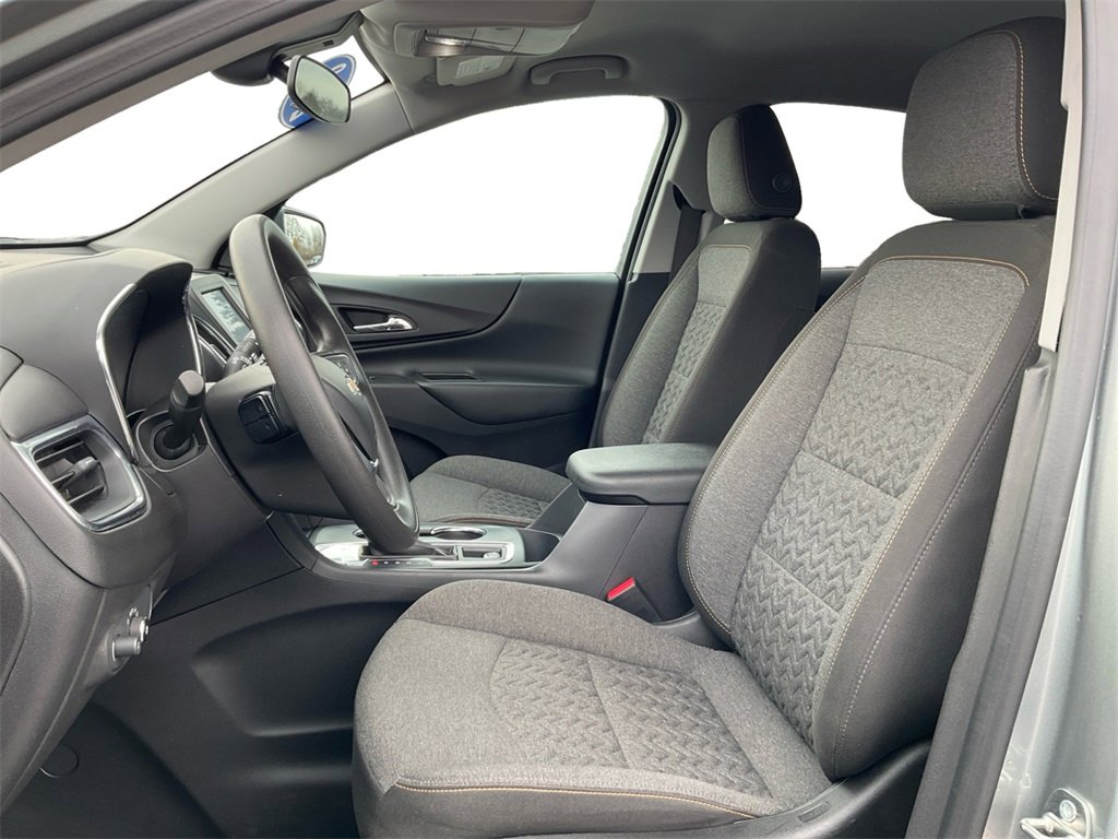 Used 2023 Chevrolet Equinox LT image 22