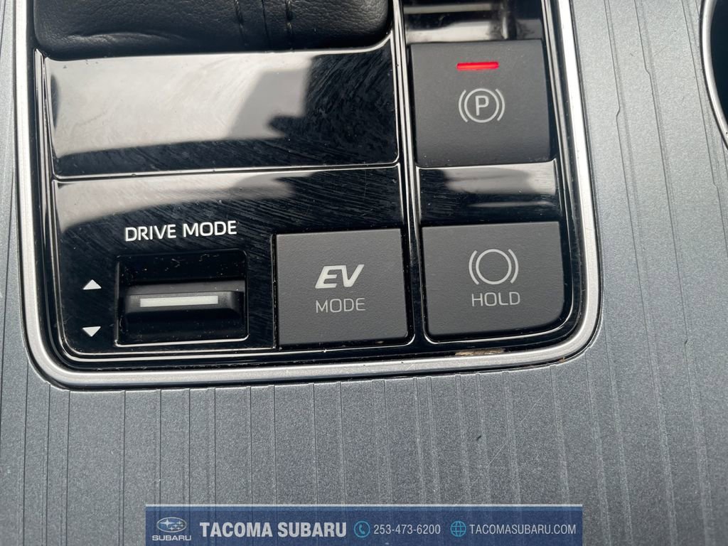 Used 2021 Toyota Sienna XSE image 24