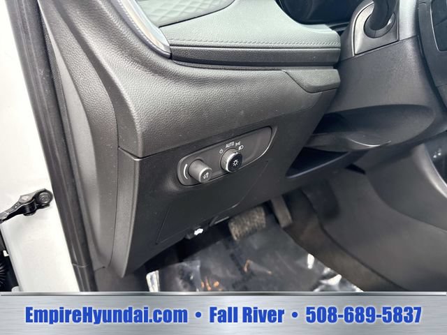 Used 2024 Buick Encore GX Sport Touring AWD/4WD image 18