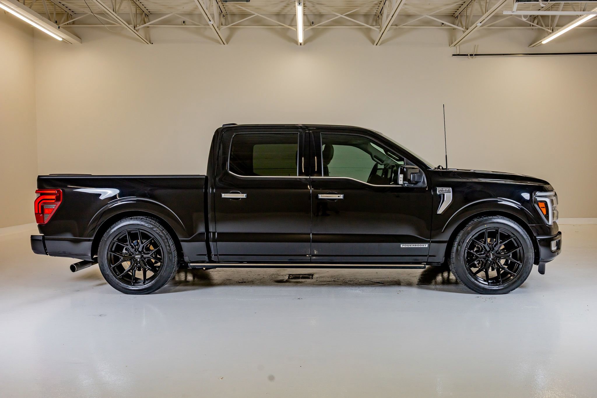 Used 2024 Ford F150 Platinum w/ Equipment Group 703A Plus AWD/4WD image 11