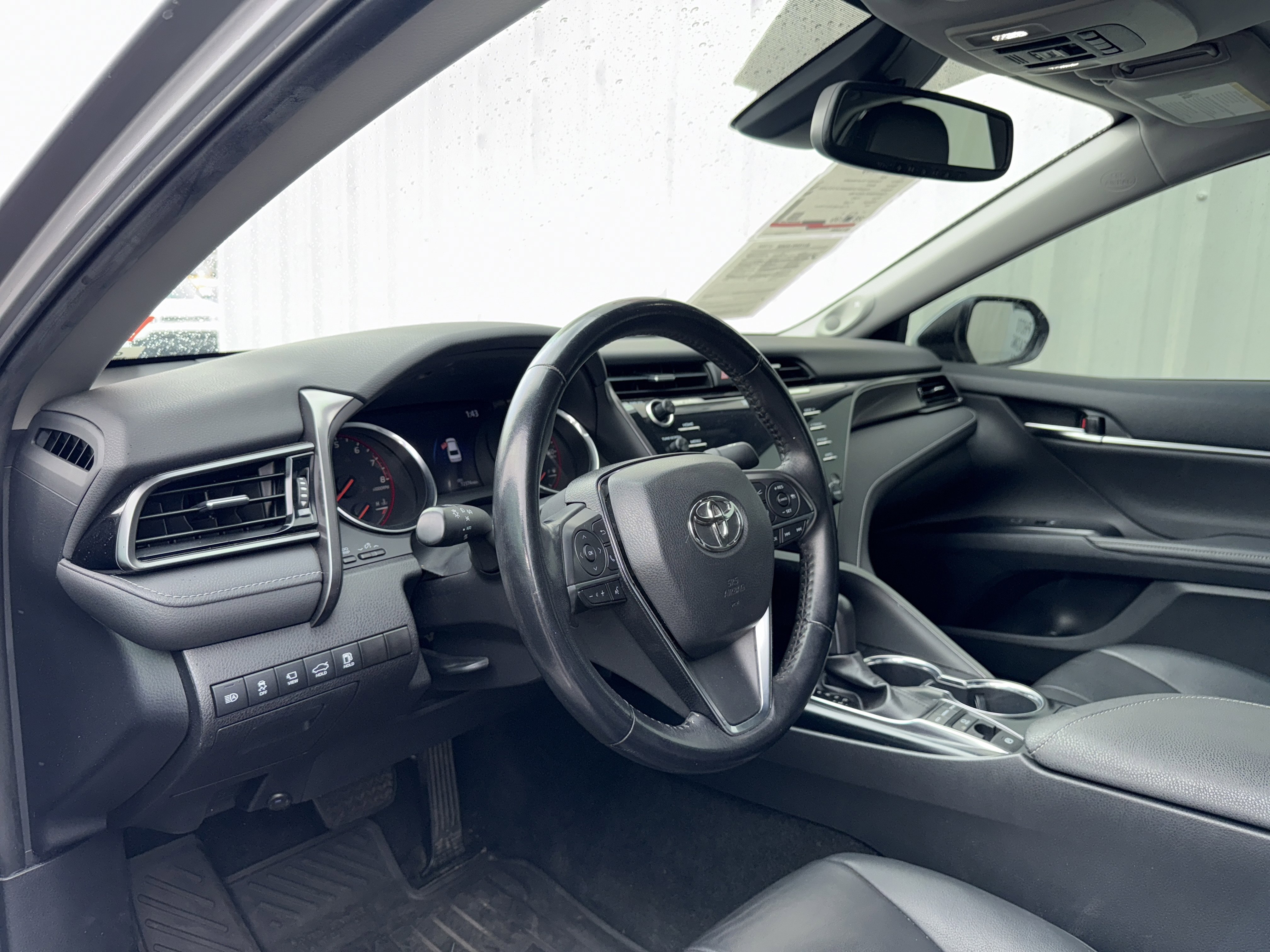 Used 2019 Toyota Camry XSE w/ Driver Assist Package image 11