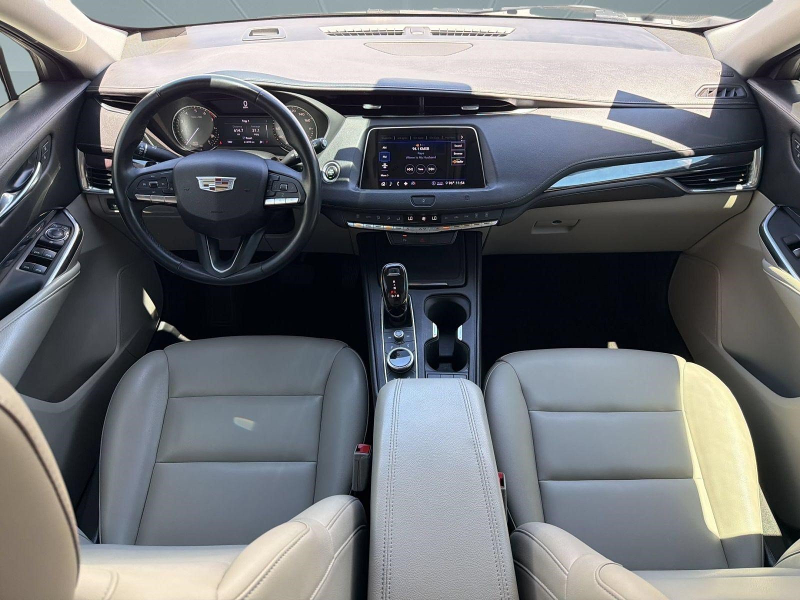 Used 2020 Cadillac XT4 Luxury FWD image 14