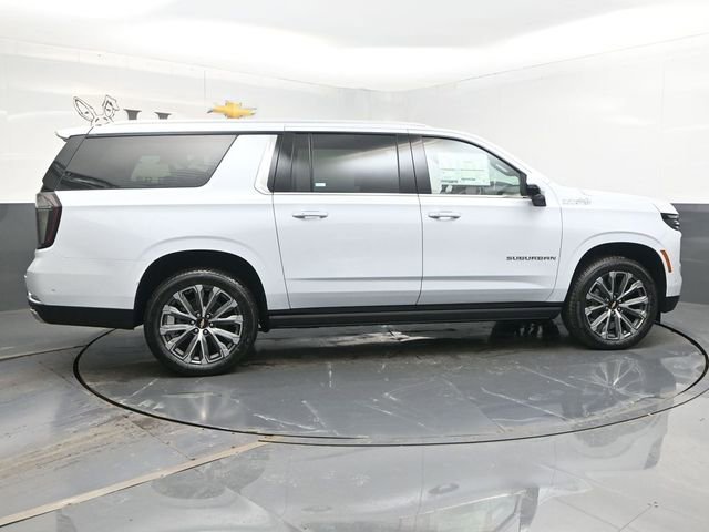 New 2026 Chevrolet Suburban High Country image 16